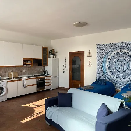 Apartment In Collina Vista Mare